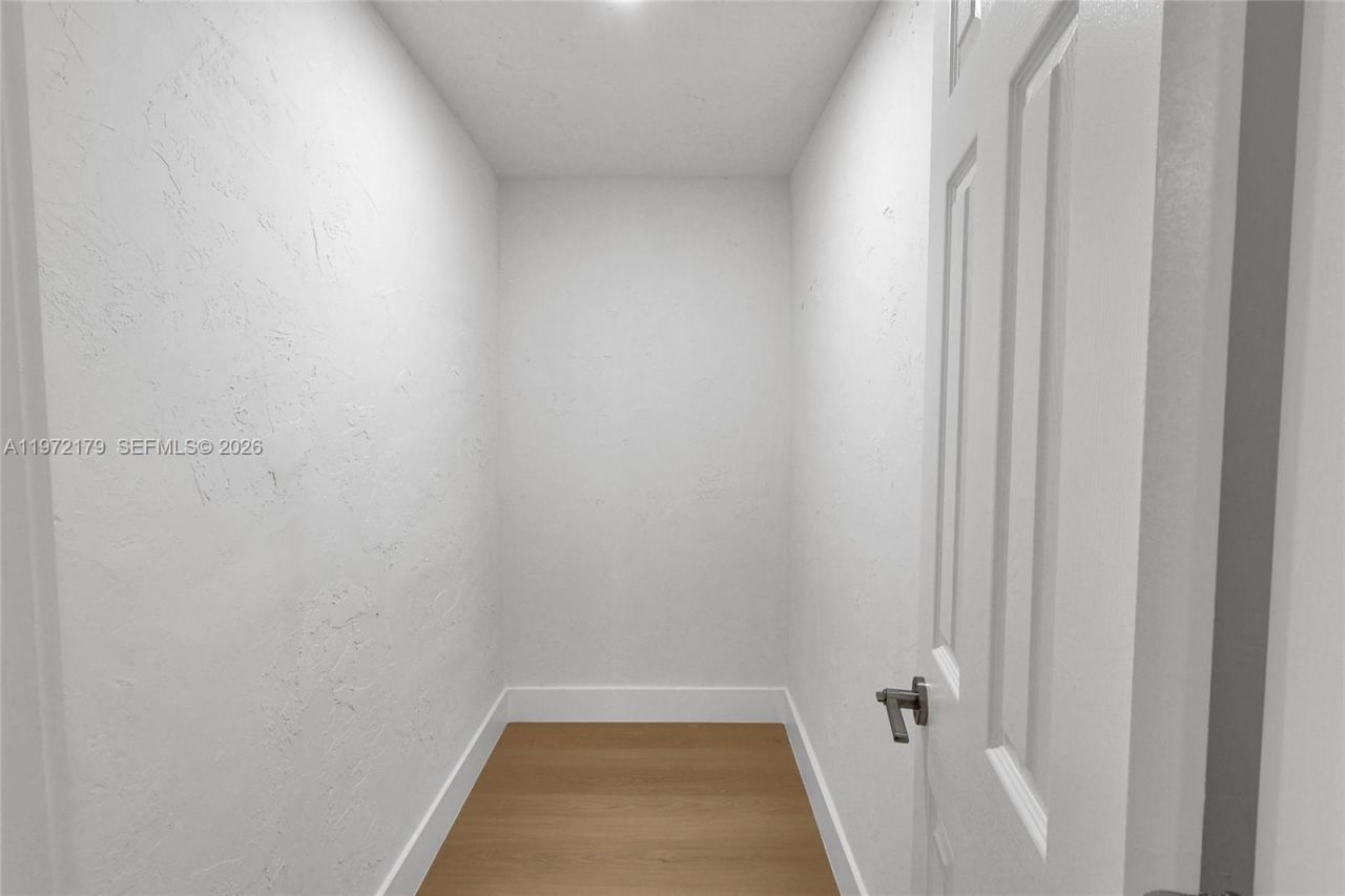 5111 SW 73rd Ter , Miami, FL 33143 Photo