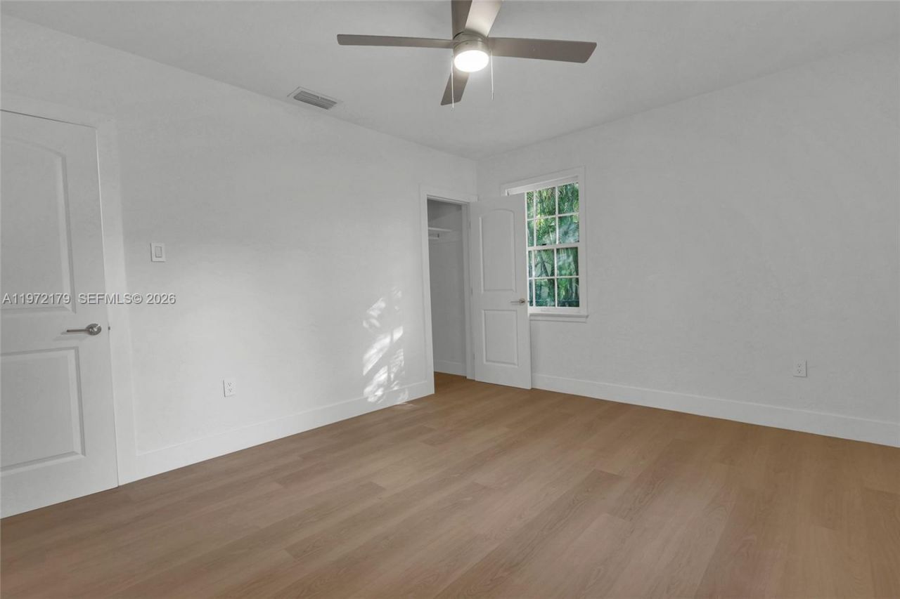 5111 SW 73rd Ter , Miami, FL 33143 Photo