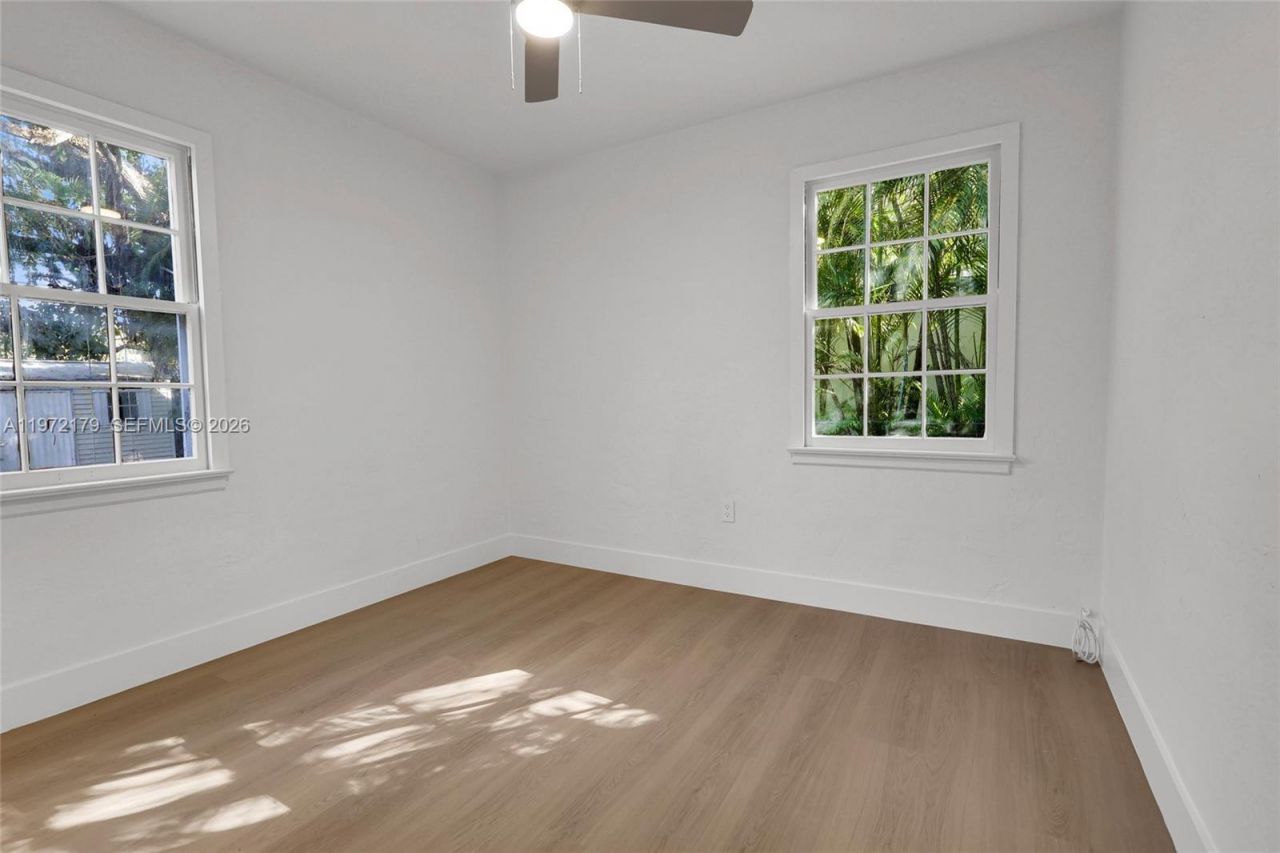 5111 SW 73rd Ter , Miami, FL 33143 Photo