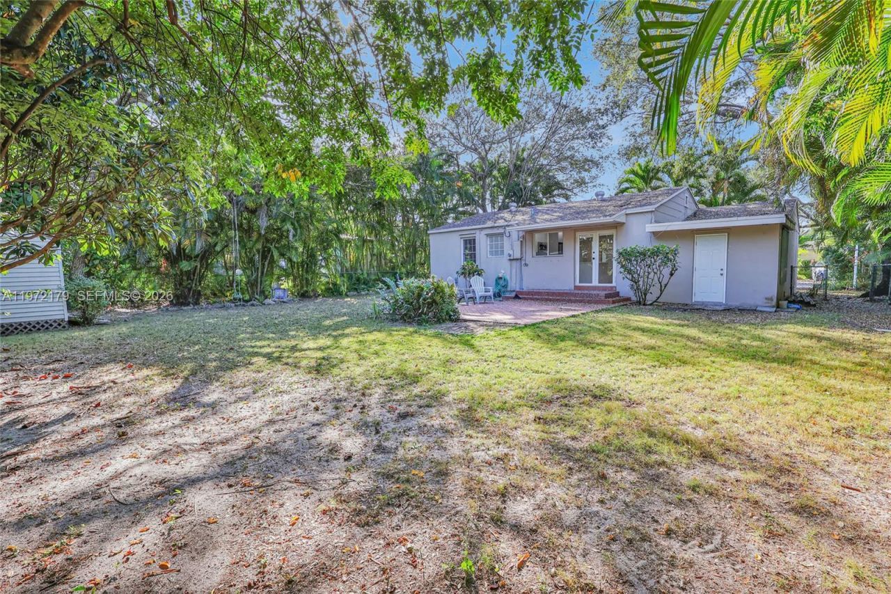 5111 SW 73rd Ter , Miami, FL 33143 Photo