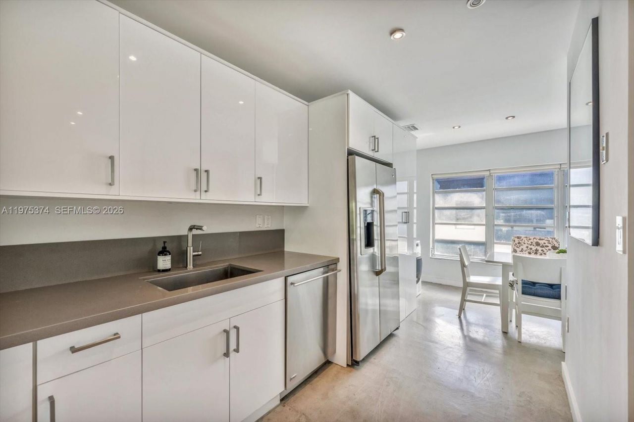 1821 Jefferson Ave , Unit 301, Miami Beach, FL 33139 Photo