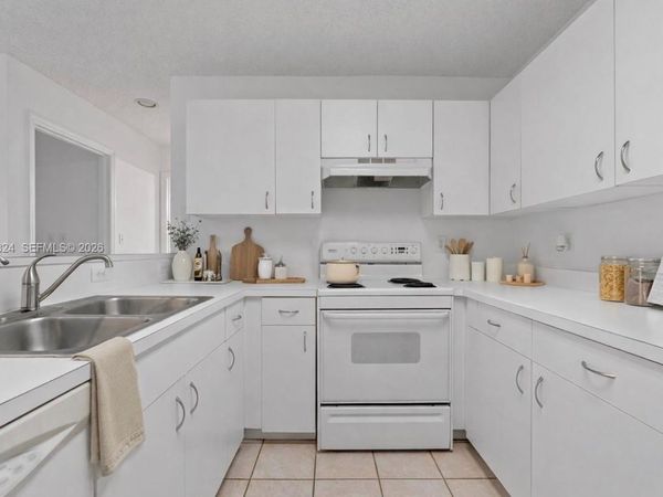 10111 W Atlantic Blvd, Unit C3, Coral Springs, FL 33071