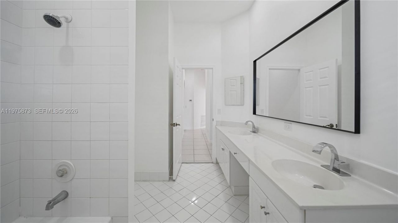 4297 Diamond Ter, Unit 4297, Weston, FL 33331 Photo