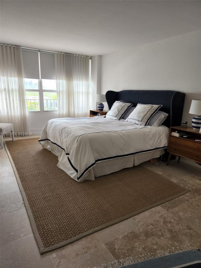 780 NE 69th St , Unit 1705, Miami, FL 33138 Photo