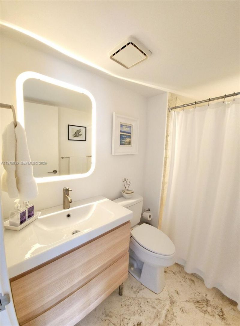 780 NE 69th St , Unit 1705, Miami, FL 33138 Photo