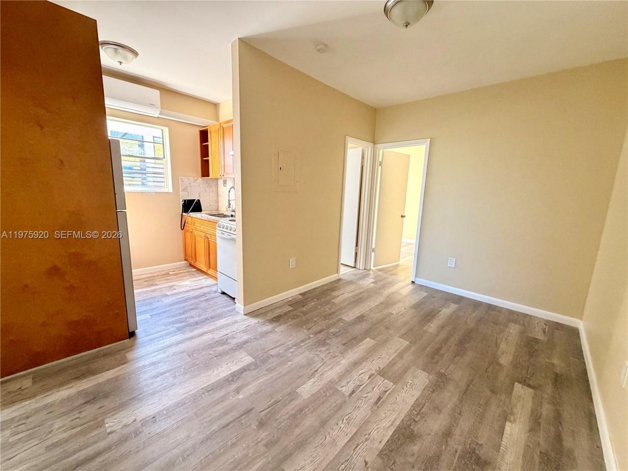 1043 NW 2nd St , Unit 18, Miami, FL 33128 Photo