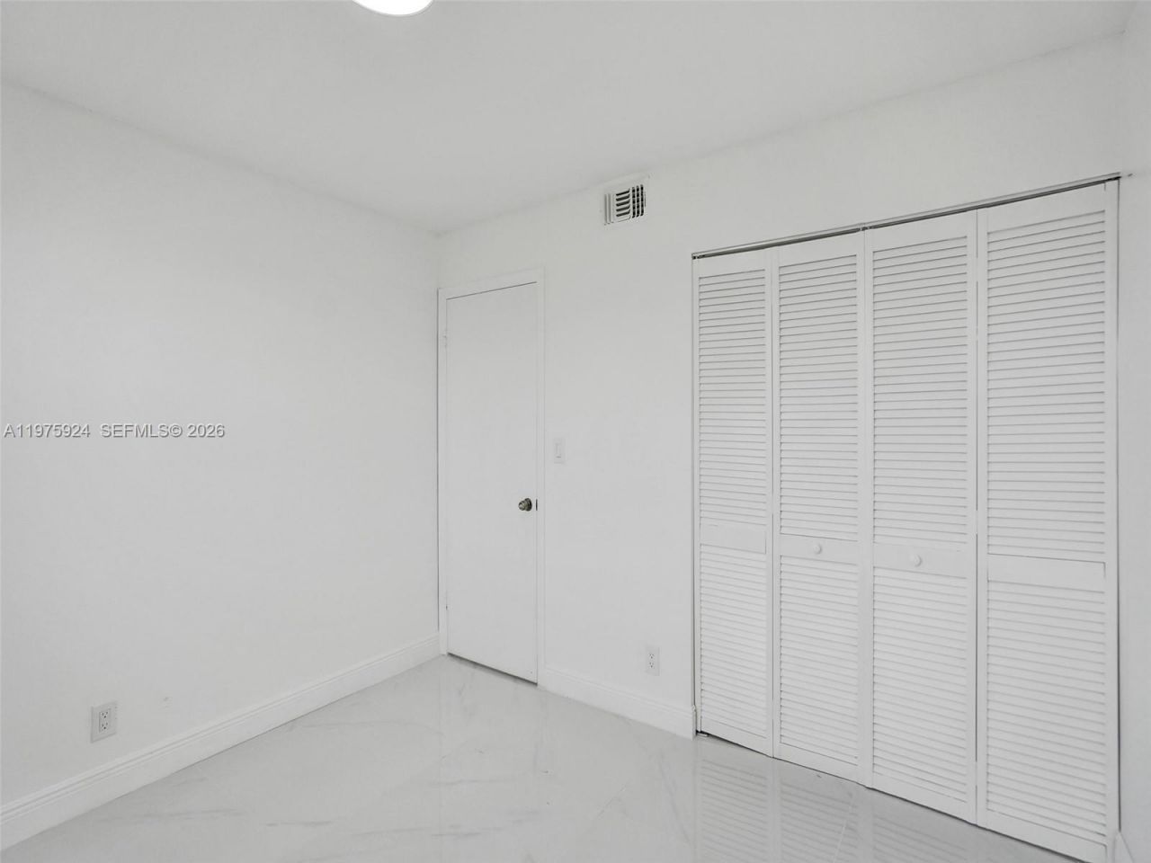 10051 Winding Lake Rd, Unit 201, Sunrise, FL 33351 Photo