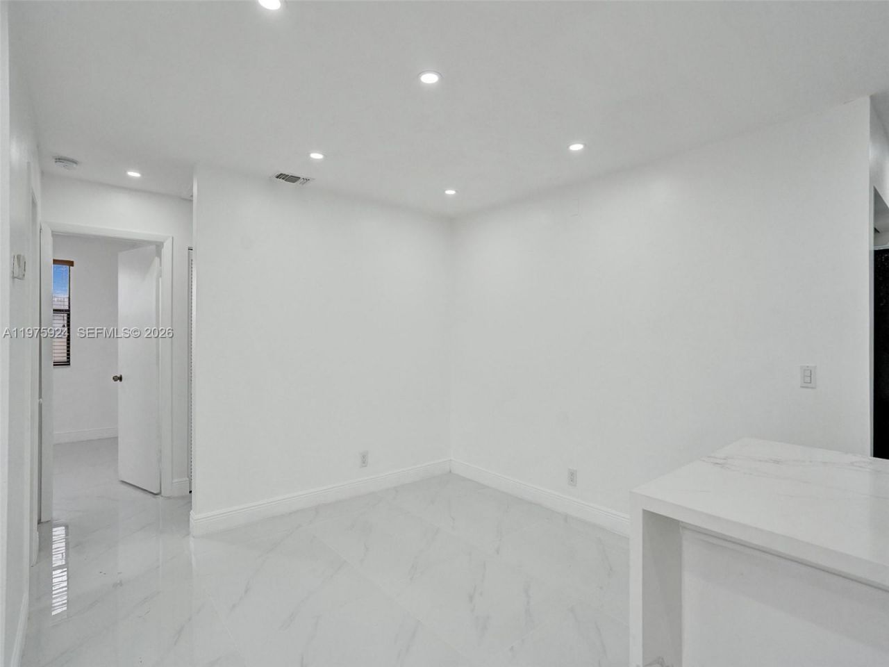 10051 Winding Lake Rd, Unit 201, Sunrise, FL 33351 Photo