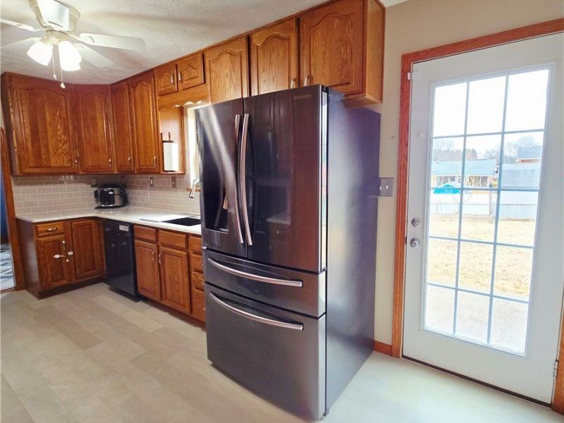 1317 19 Street, Vienna, WV 26105 Photo 11