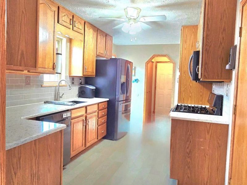 1317 19 Street, Vienna, WV 26105 Photo 12