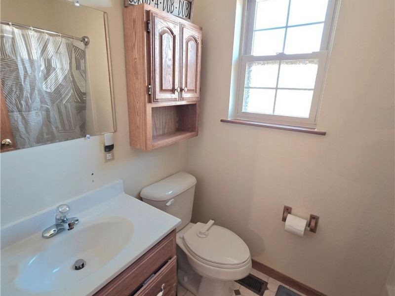 1317 19 Street, Vienna, WV 26105 Photo 18