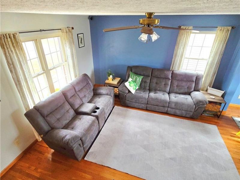 1317 19 Street, Vienna, WV 26105 Photo 3