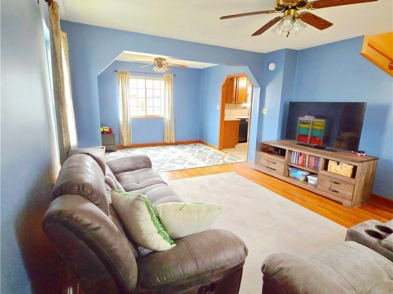 1317 19 Street, Vienna, WV 26105 Photo 5