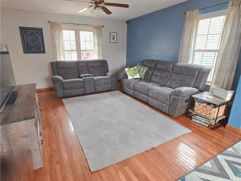 1317 19 Street, Vienna, WV 26105 Photo 6