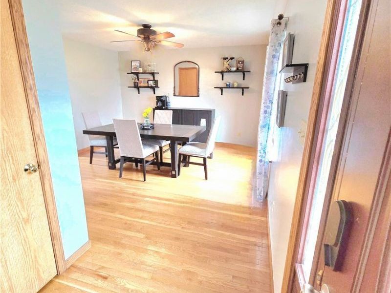 1317 19 Street, Vienna, WV 26105 Photo 8