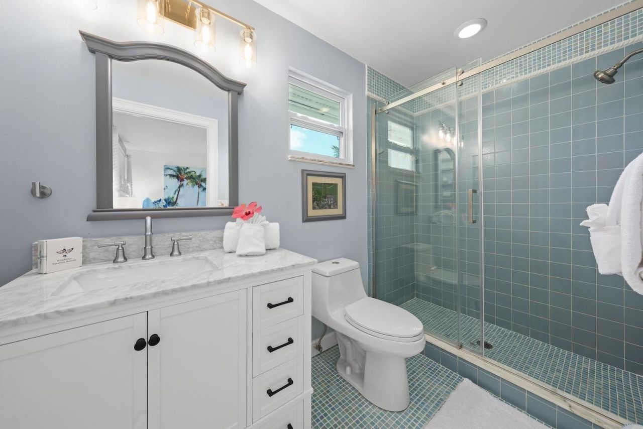 6093 Henderson Road, Sanibel, FL 33957 Photo