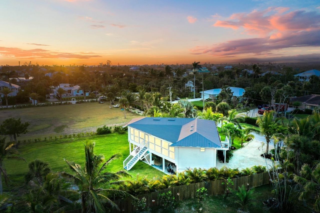 6093 Henderson Road, Sanibel, FL 33957 Photo