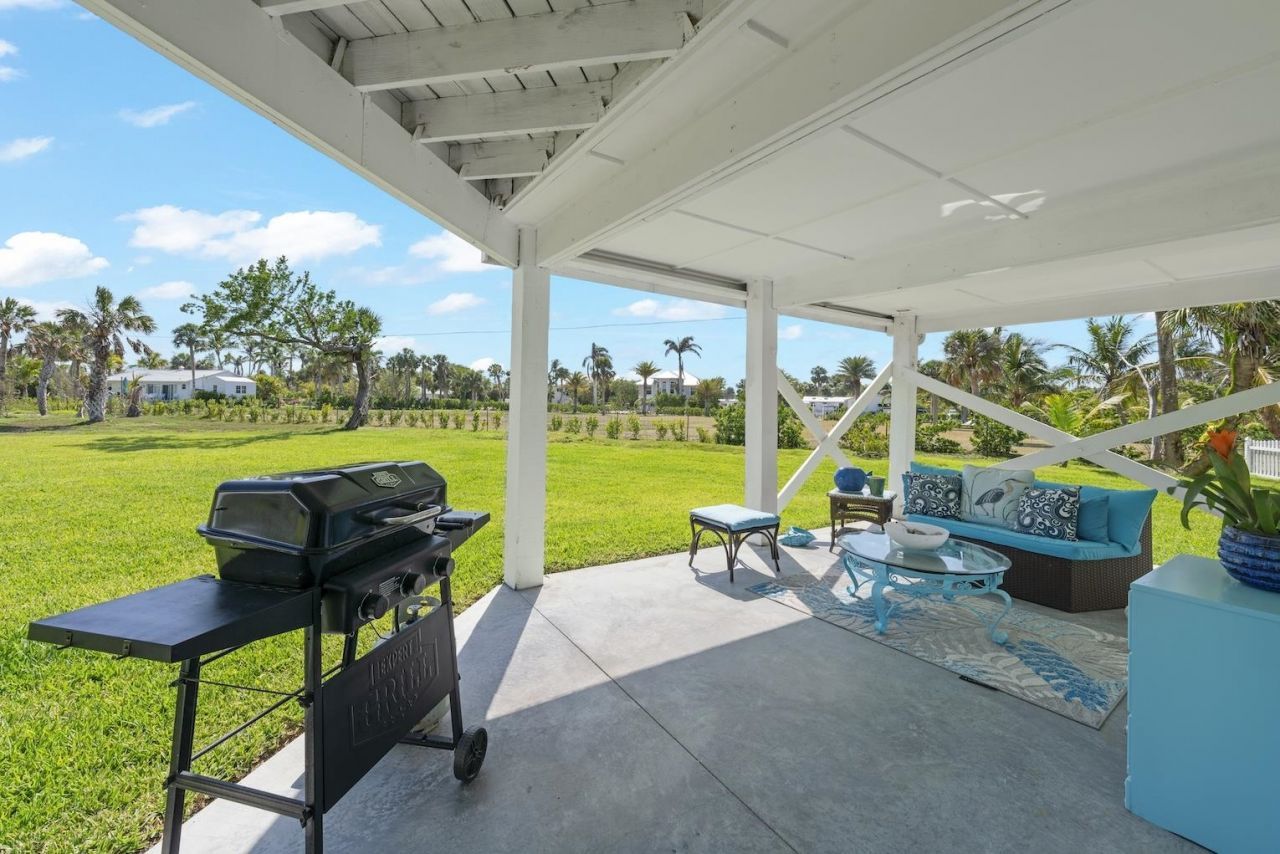 6093 Henderson Road, Sanibel, FL 33957 Photo