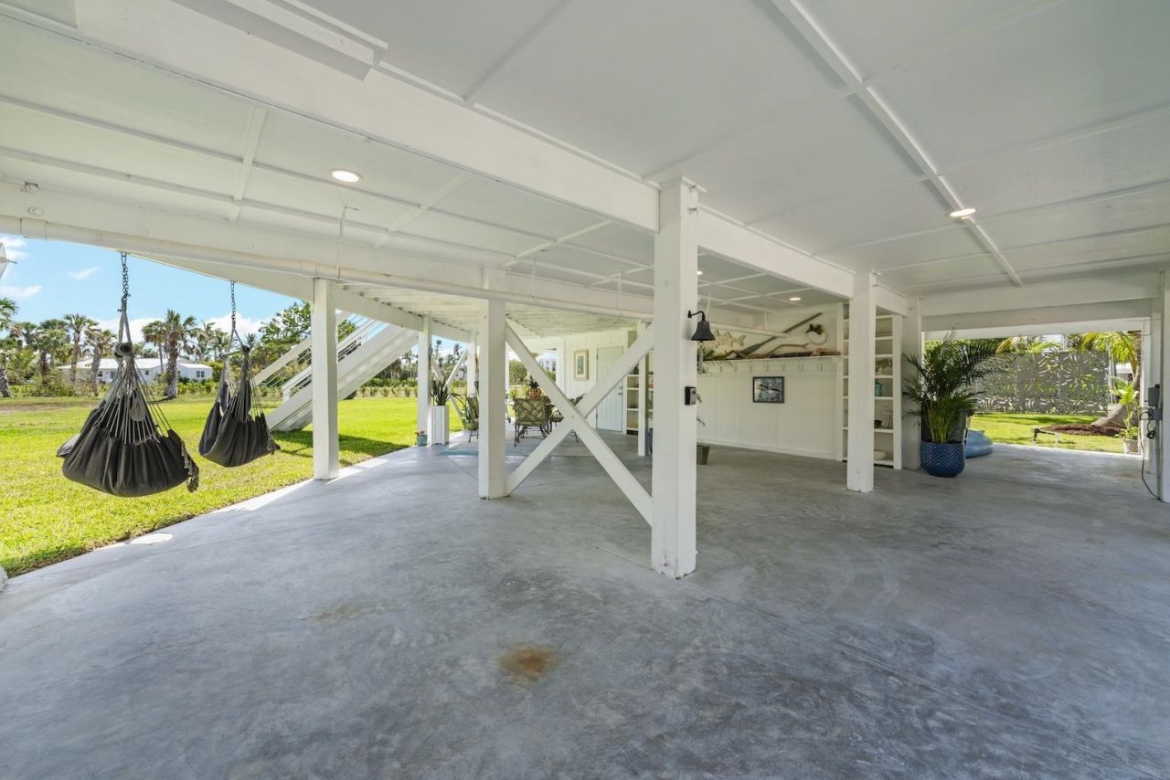 6093 Henderson Road, Sanibel, FL 33957 Photo