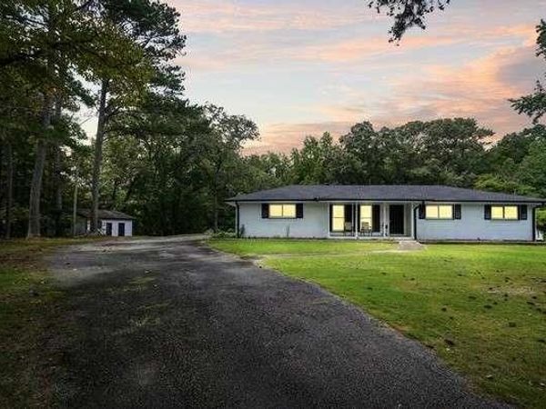 205 Elliott Road , Mcdonough, GA 30252