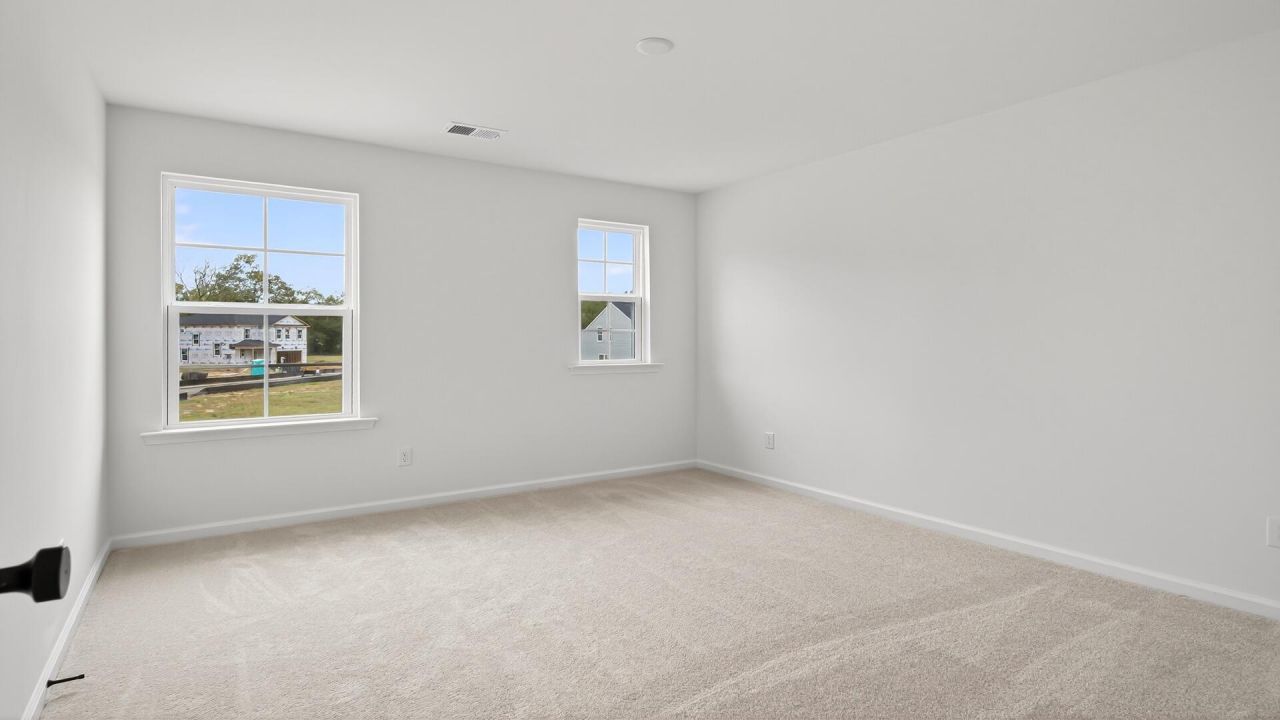 456 Cadbury Loop Photo 27