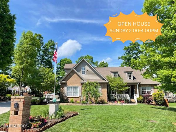 563 Yellowstone Lane, Lenoir City, TN 37771