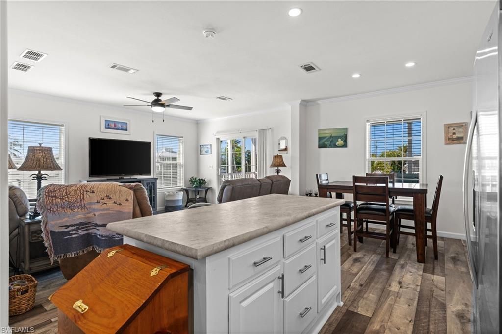 2705 Patterson Ct , Saint James City, FL 33956 Photo