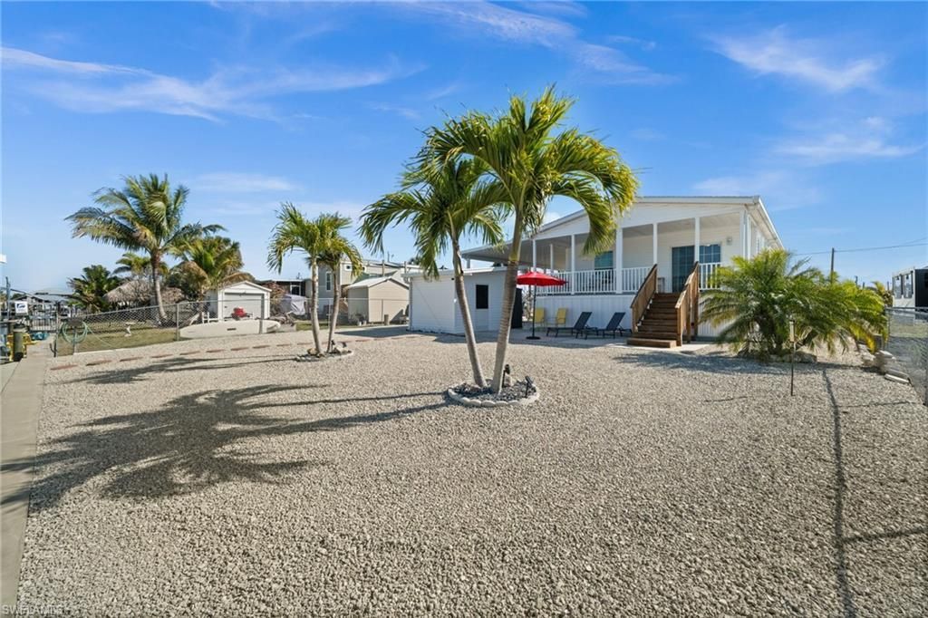 2705 Patterson Ct , Saint James City, FL 33956 Photo