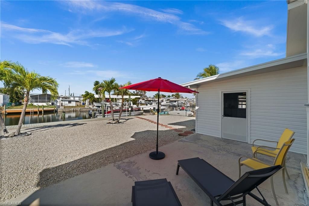 2705 Patterson Ct , Saint James City, FL 33956 Photo