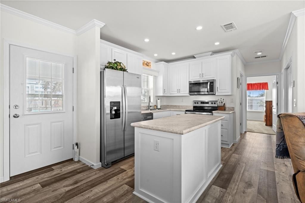 2705 Patterson Ct , Saint James City, FL 33956 Photo