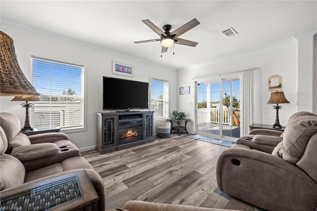 2705 Patterson Ct , Saint James City, FL 33956 Photo