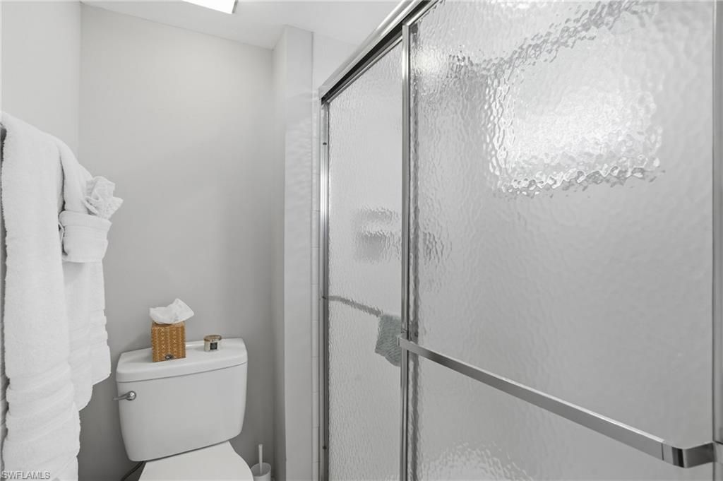 5550 Heron Point Dr, Unit 304, Naples, FL 34108 Photo