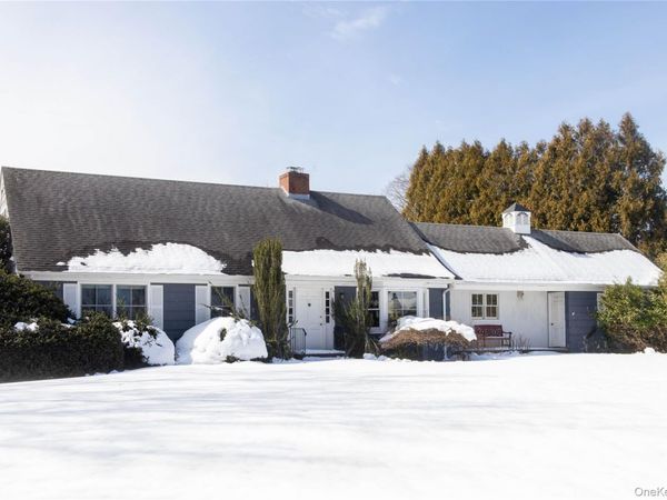 1400 Calves Neck Road, Southold, NY 11971