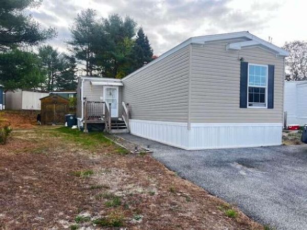 195 Wickham Way , Westbrook, ME 04092
