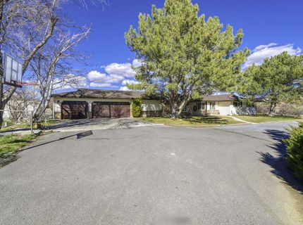 10585 Silver Knolls Boulevard, Reno, NV 89508 Photo