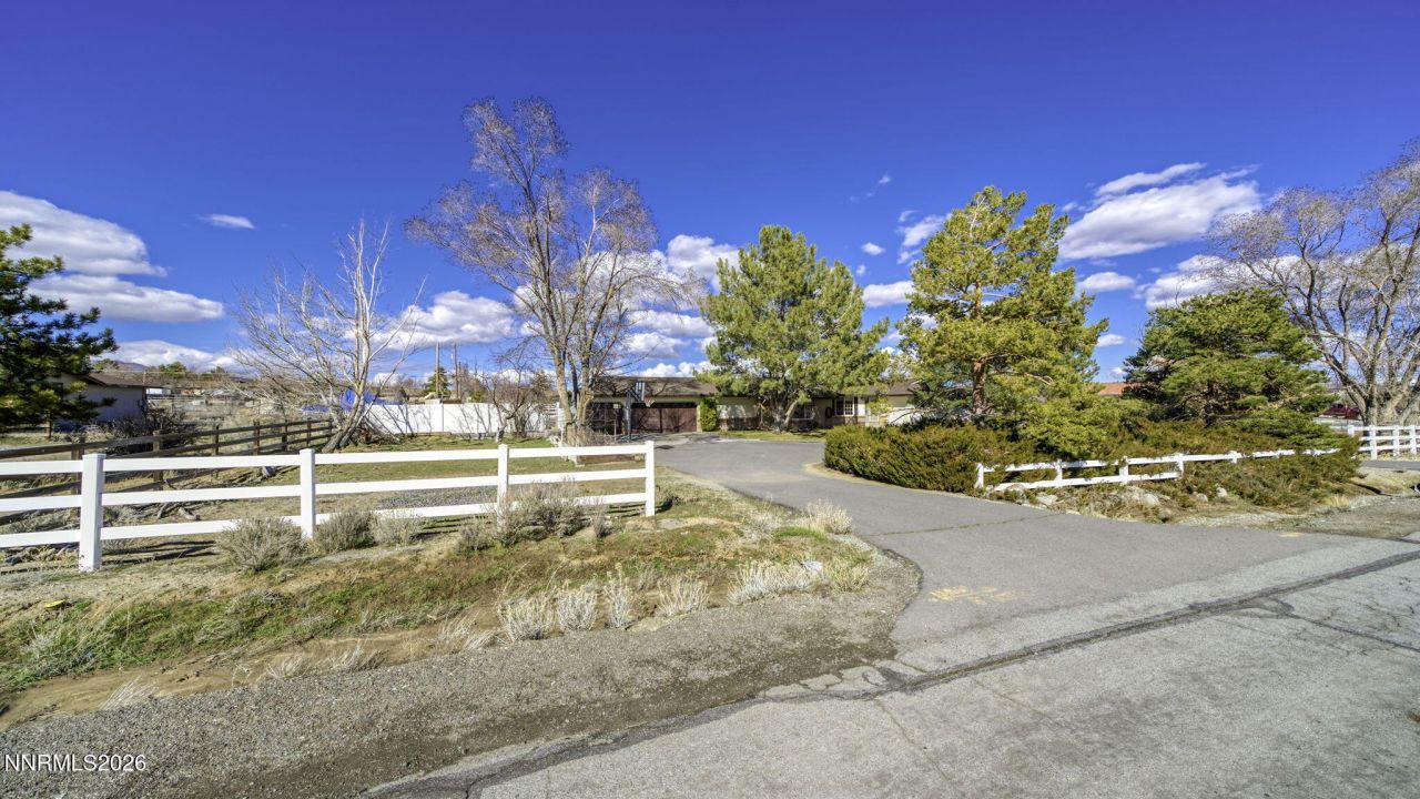 10585 Silver Knolls Boulevard, Reno, NV 89508 Photo