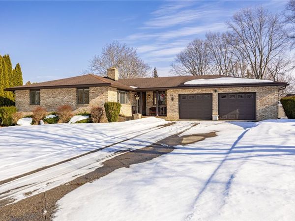 50 Deepwood Drive , Rochester, NY 14606