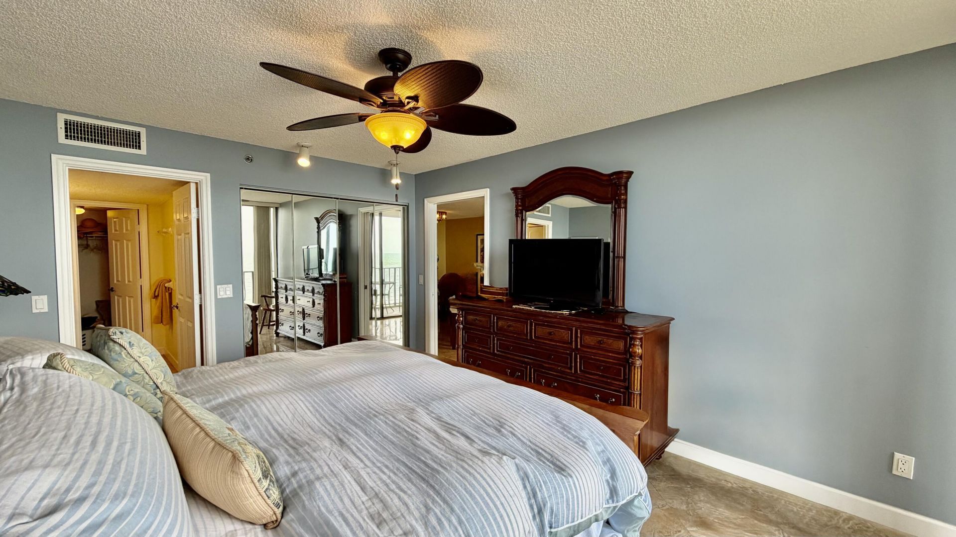 5055 N Highway A1a, Unit Ph-3, Hutchinson Island, FL 34949 Photo