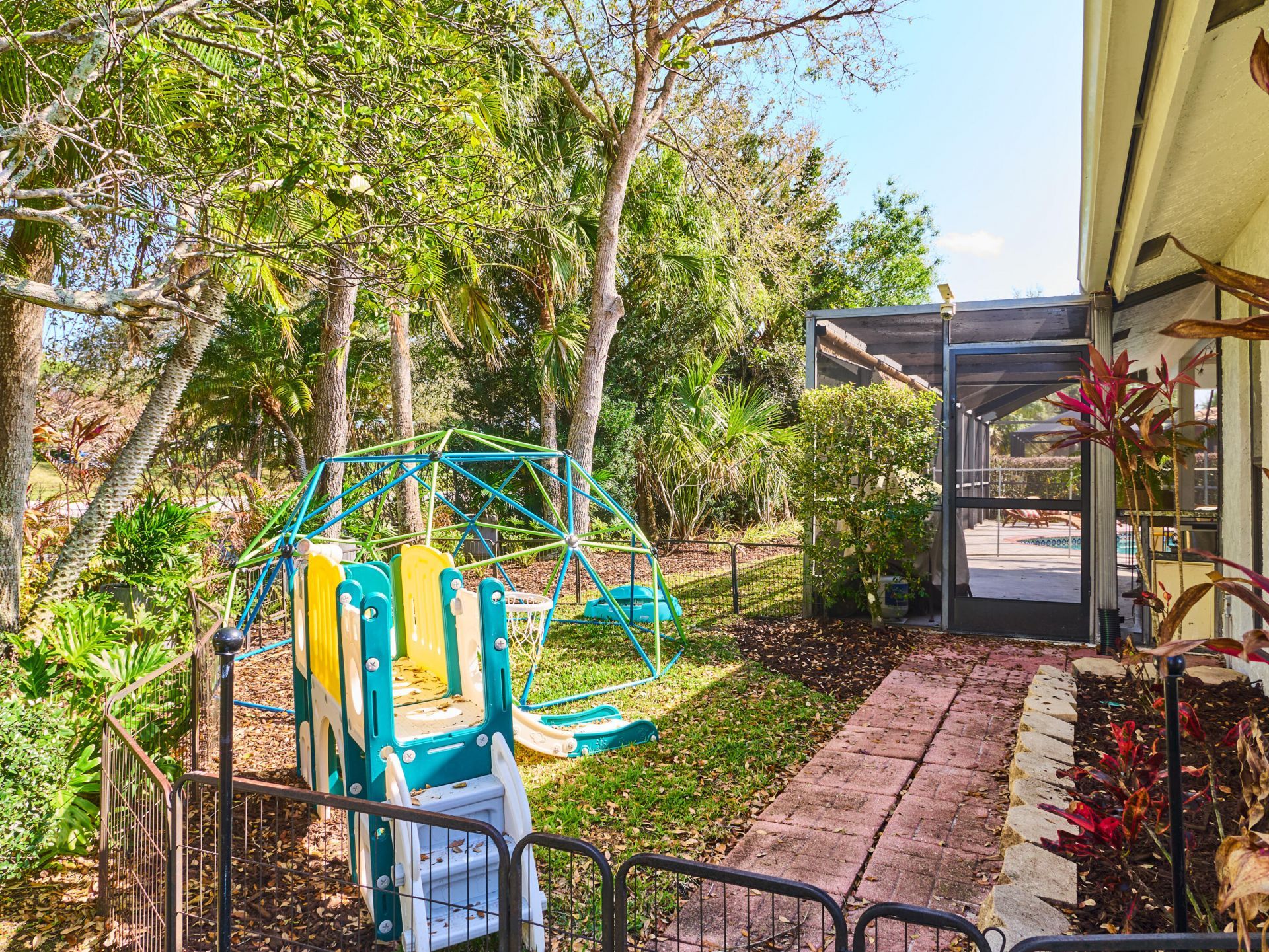 2281 SW Starling Drive, Palm City, FL 34990 Photo