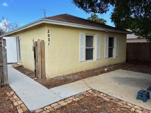 2921 Saranac Avenue, West Palm Beach, FL 33409 Photo