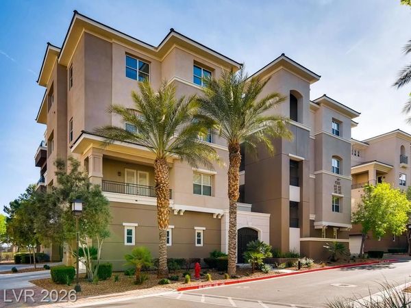 9201 Tesoras Drive, Unit 302, Las Vegas, NV 89144