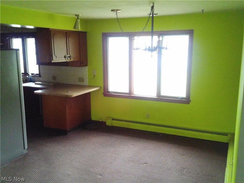 370 North Drive, Lorain, OH 44053 Photo 3