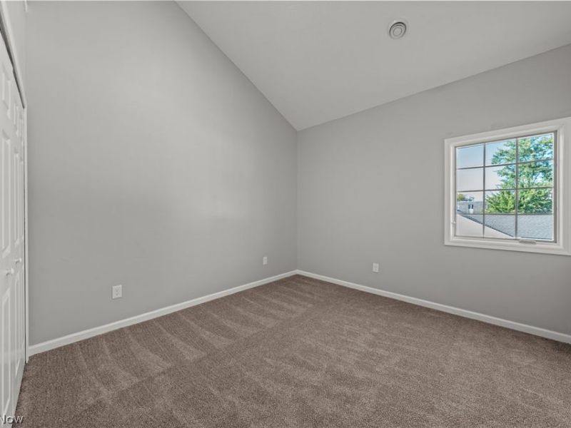 5547 Beavercrest Drive, Unit 211, Lorain, OH 44053 Photo 10