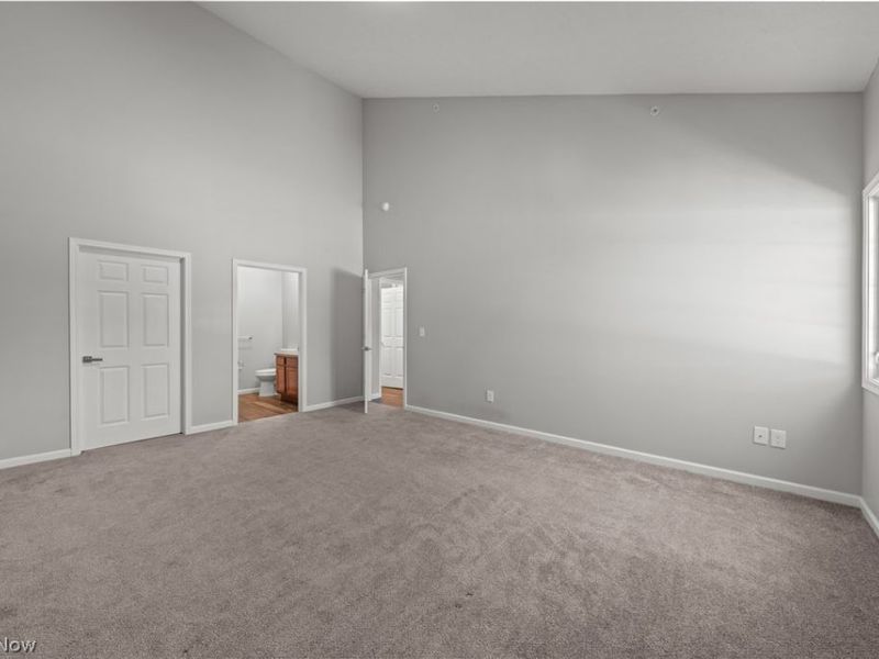 5547 Beavercrest Drive, Unit 211, Lorain, OH 44053 Photo 12