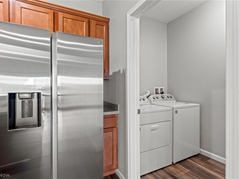 5547 Beavercrest Drive, Unit 211, Lorain, OH 44053 Photo 19