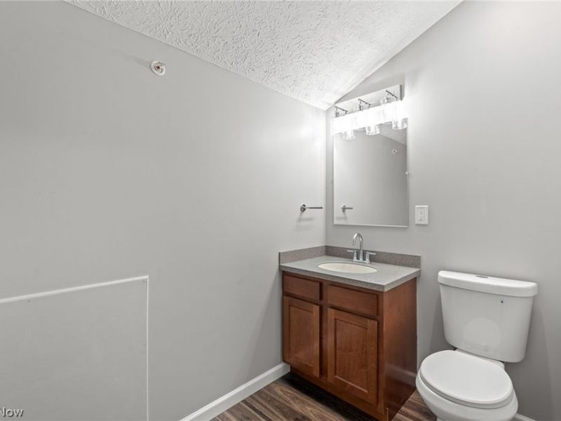 5547 Beavercrest Drive, Unit 211, Lorain, OH 44053 Photo 36