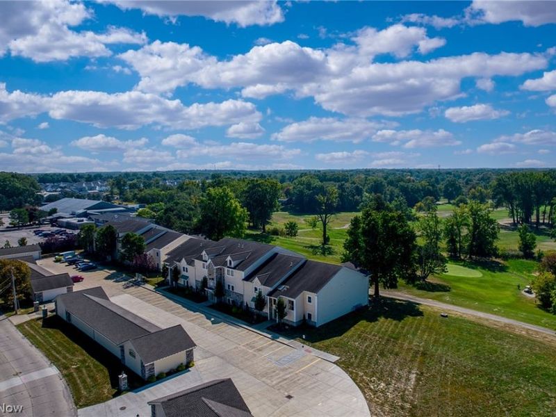 5547 Beavercrest Drive, Unit 211, Lorain, OH 44053 Photo 45