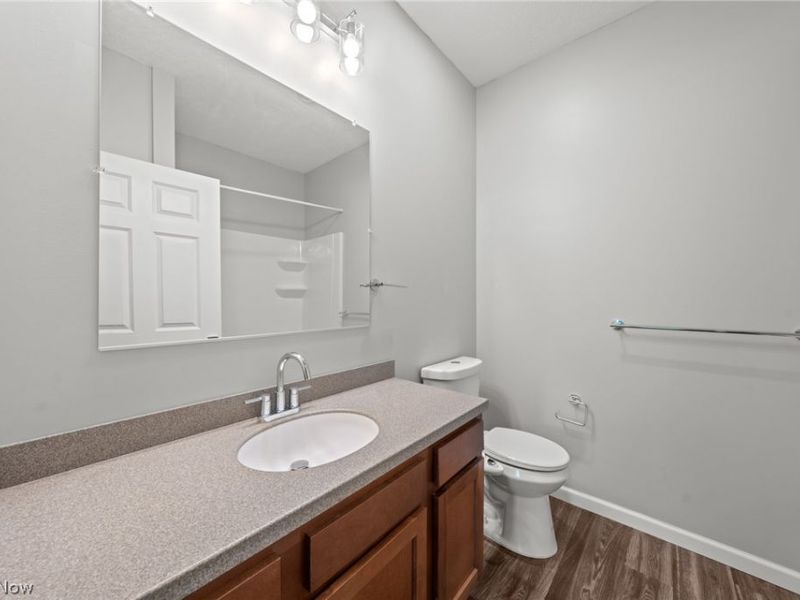 5547 Beavercrest Drive, Unit 211, Lorain, OH 44053 Photo 8