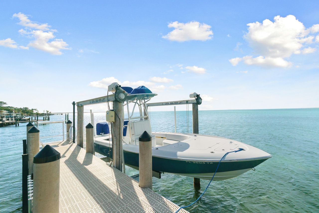 134 N Rolling Hill Road, Tavernier, FL 33070 Photo