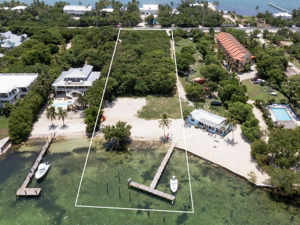 75750 Overseas Highway, ISLAMORADA, FL 33036